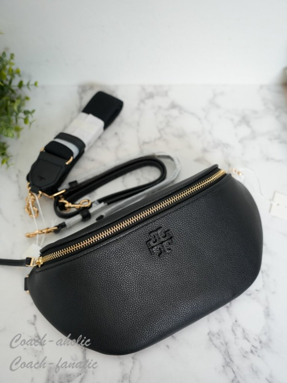 Tory Burch Thea Pebbled Leather Belt Bag Fanny Pack in Black 165917 NWT
